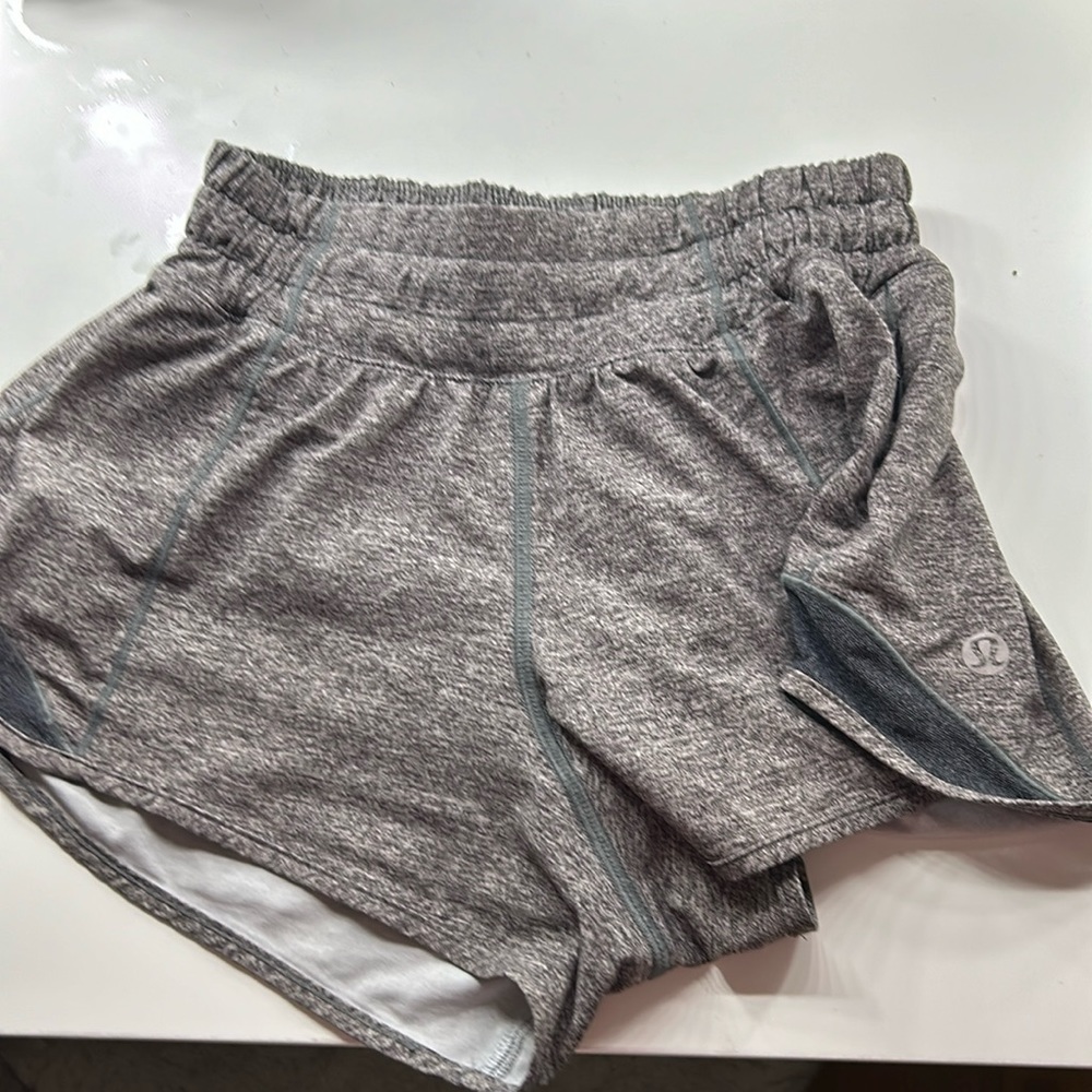 They are too small for me.
